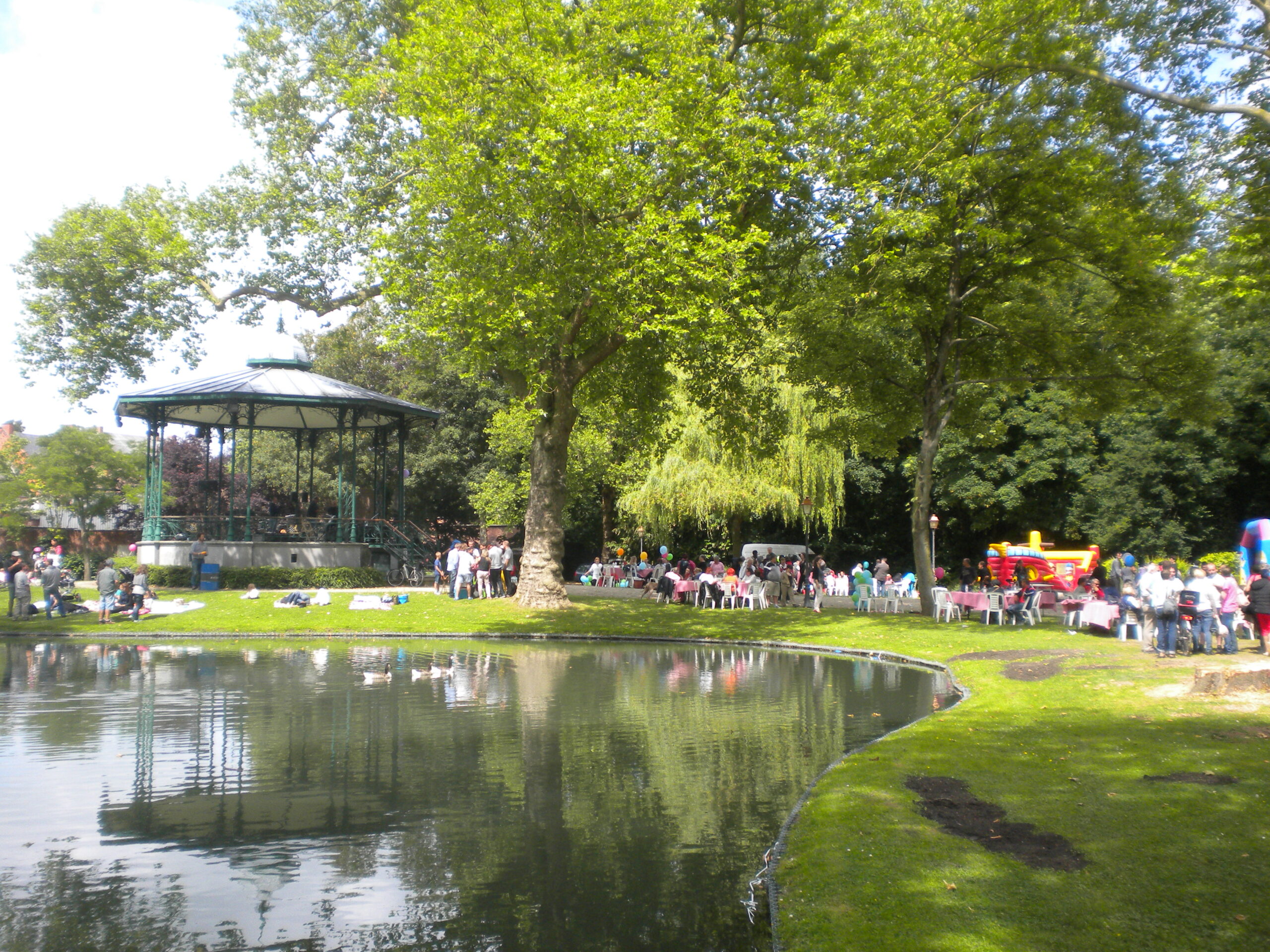 Péruwelz : "on a évité les gouttes pour le Pic-Nic du parc" (+vidéo +photos)