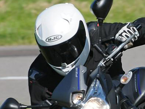 motard-casque-blanc