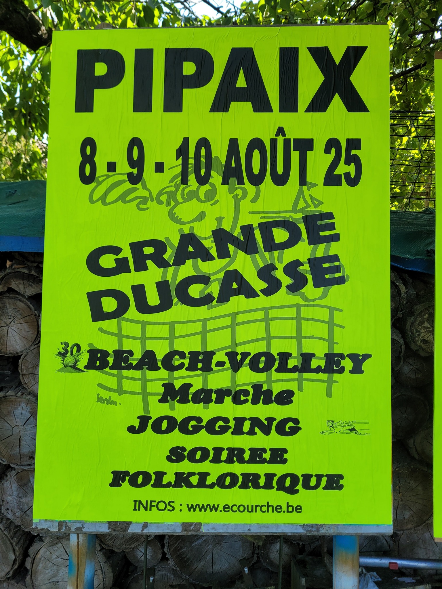 Grande Ducasse de Pipaix 2025 : volley, jogging, musique et ambiance estivale sur la place du village