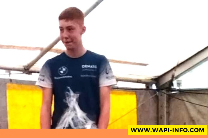 Le jeune Nolan Foubert (15 ans) vainqueur du Mini Challenge de Herquegies sous un gros et beau soleil
