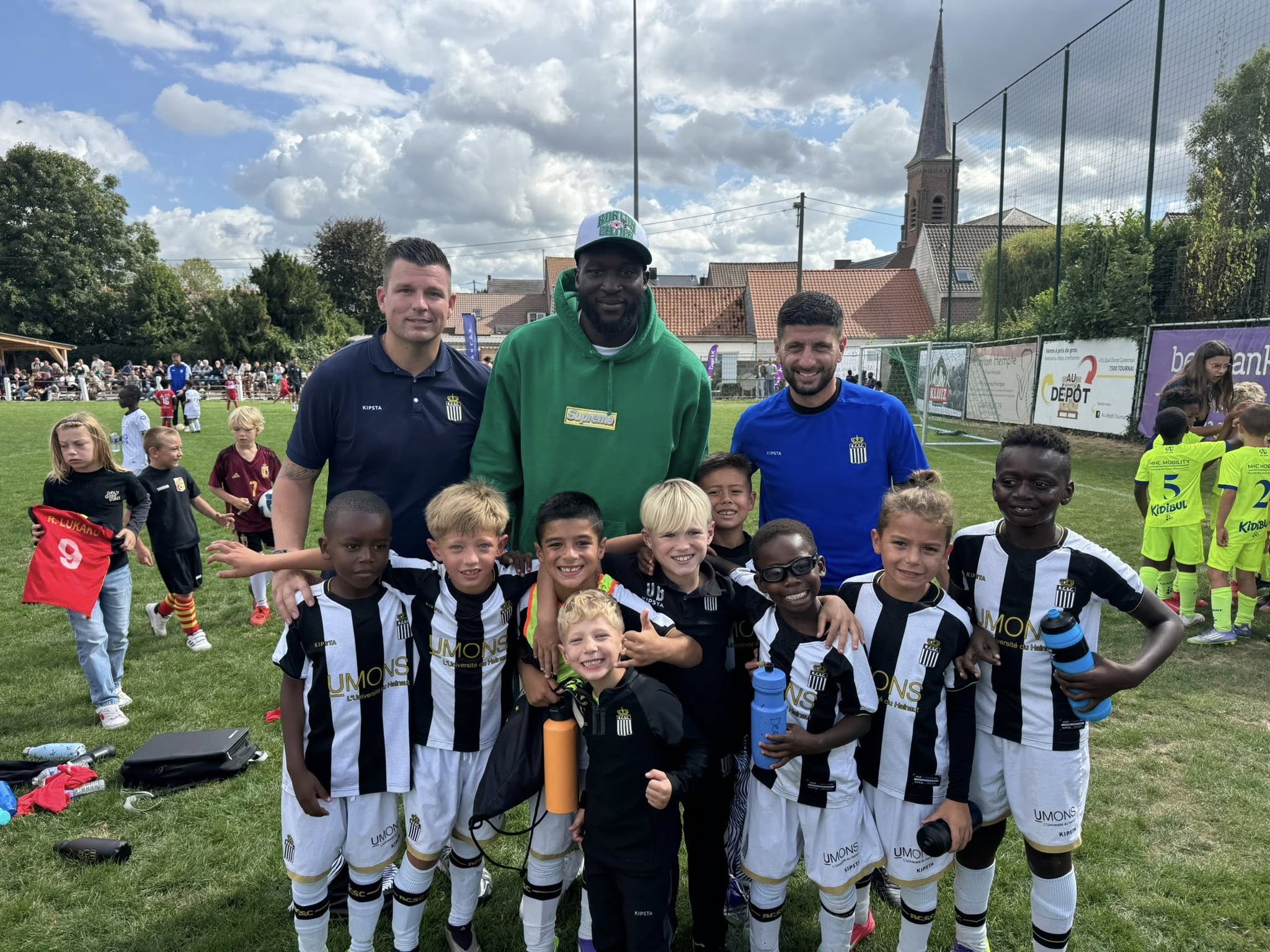 Romelu Lukaku et Paul-José Mpoku créent la surprise au tournoi U8 de Molenbaix